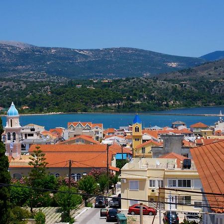 Poseidon Sea View Apartment Аргостолион Екстериор снимка
