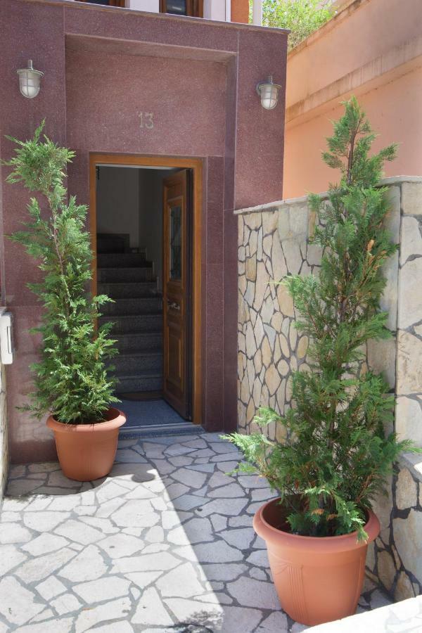 Poseidon Sea View Apartment Аргостолион Екстериор снимка