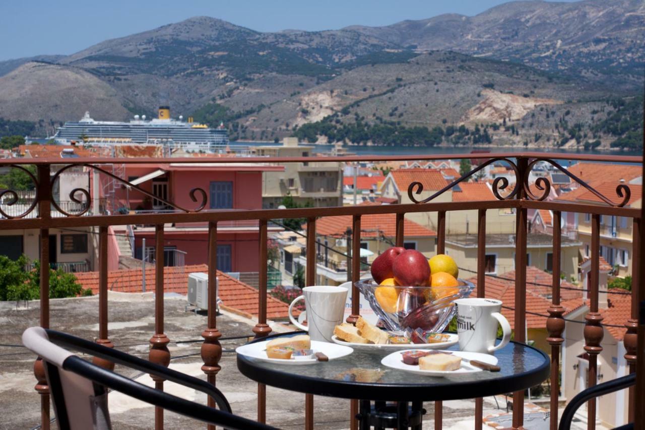 Poseidon Sea View Apartment Аргостолион Екстериор снимка